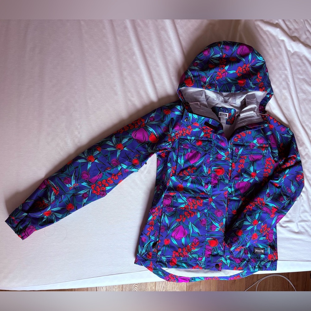 DULUTH TRADING rain jacket